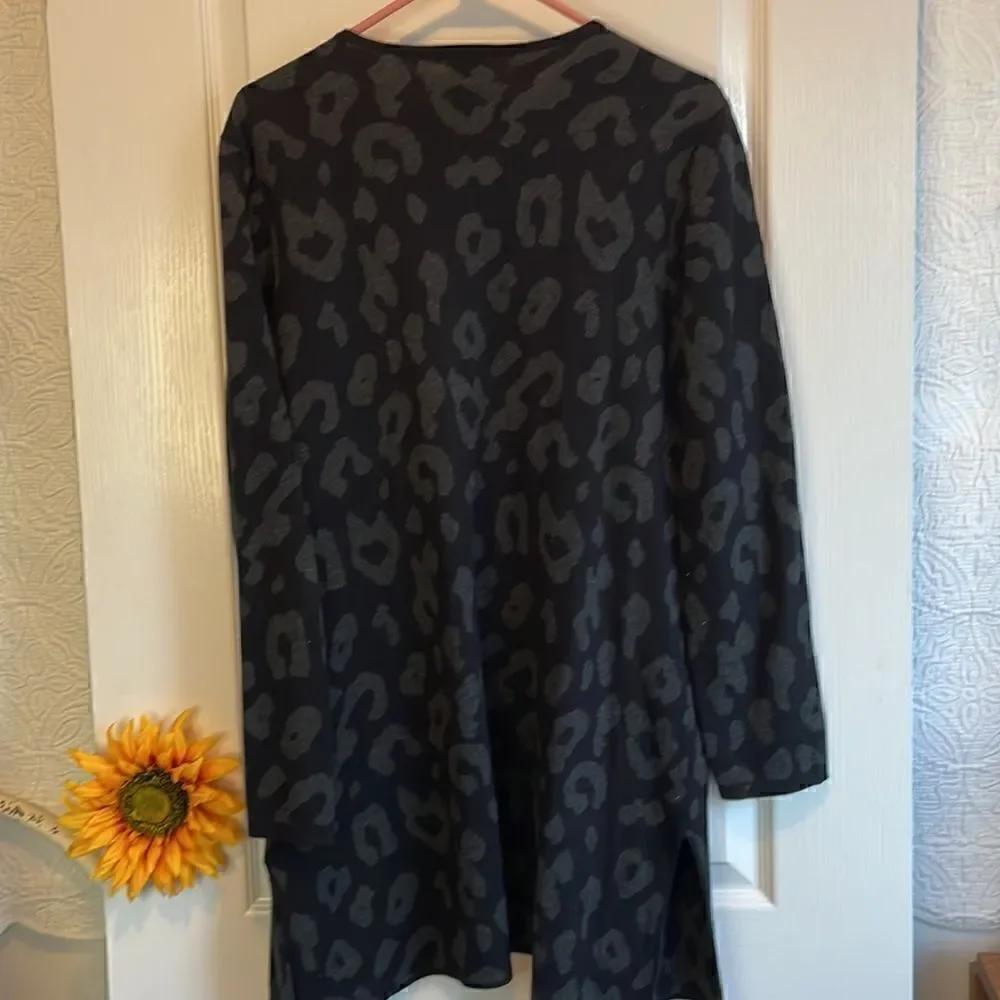 Anne Klein Ladies Animal Print Cardigan - L - Great Condition
